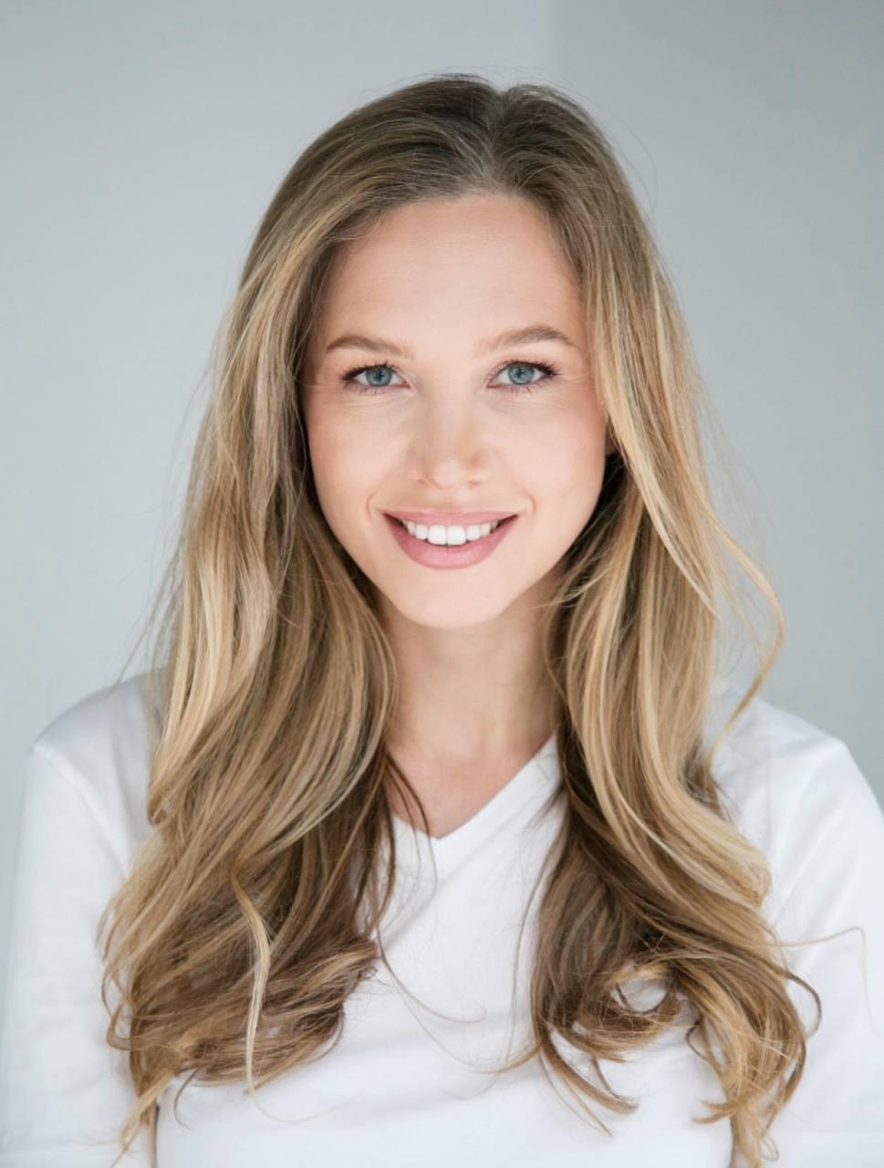 Profile photo of Yan