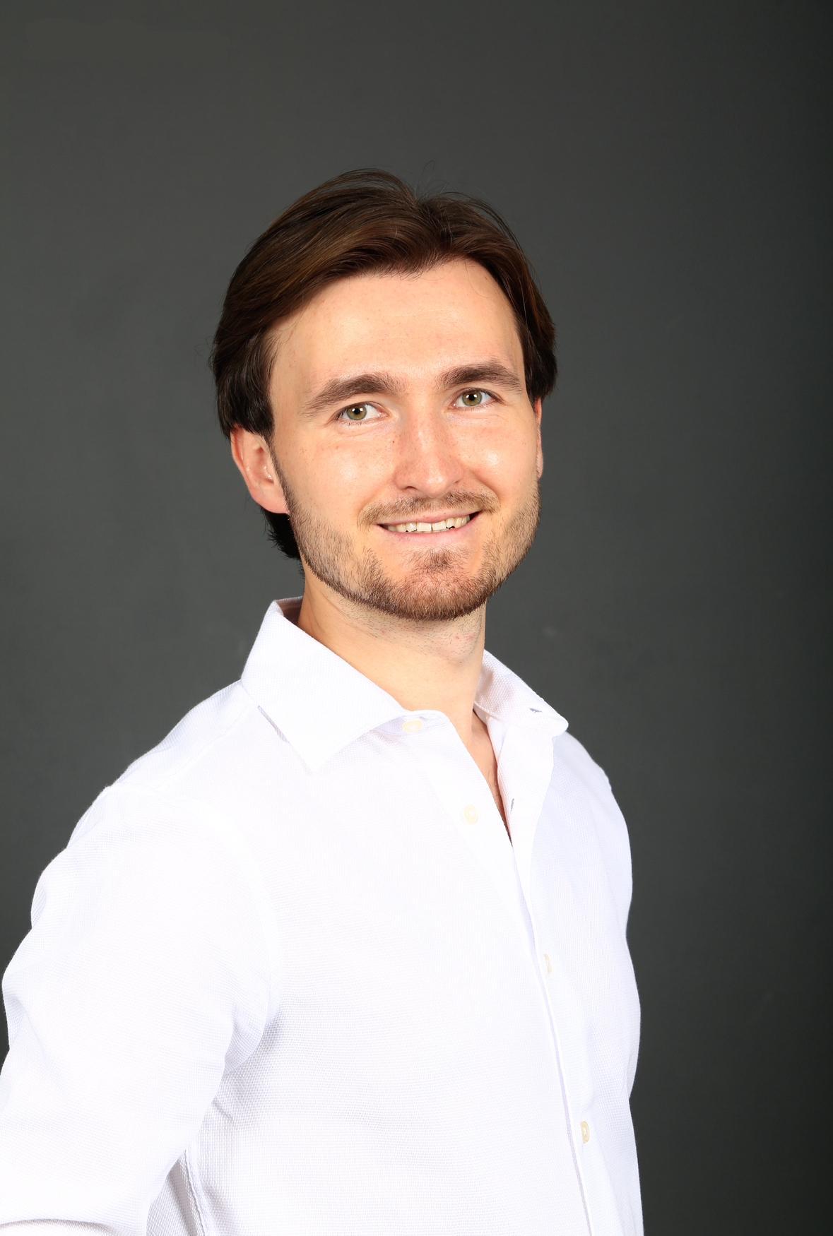 Profile photo of Ale