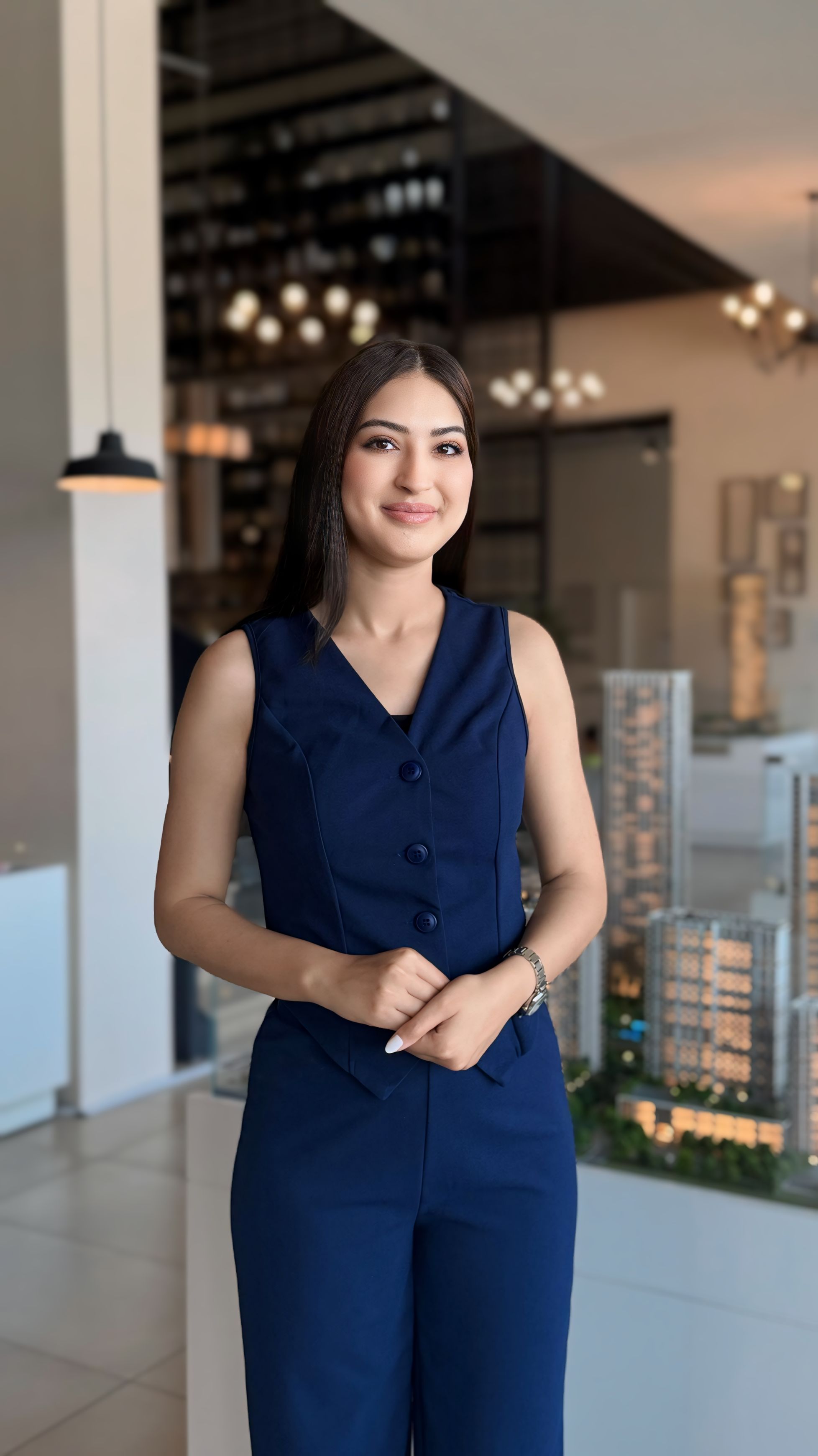 Profile photo of Mon