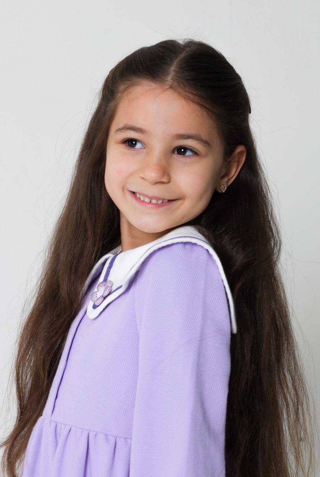 Profile photo of Lil