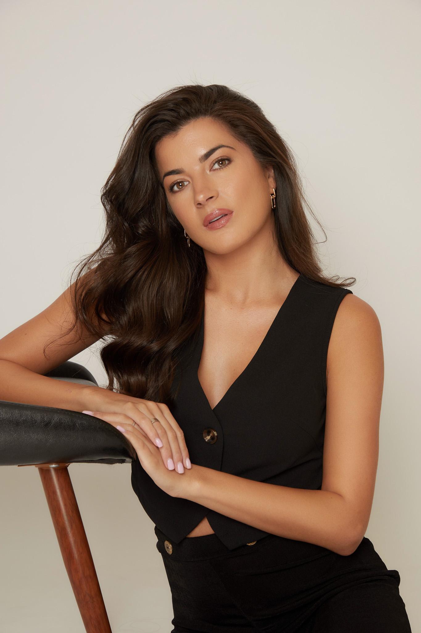 Profile photo of Cos