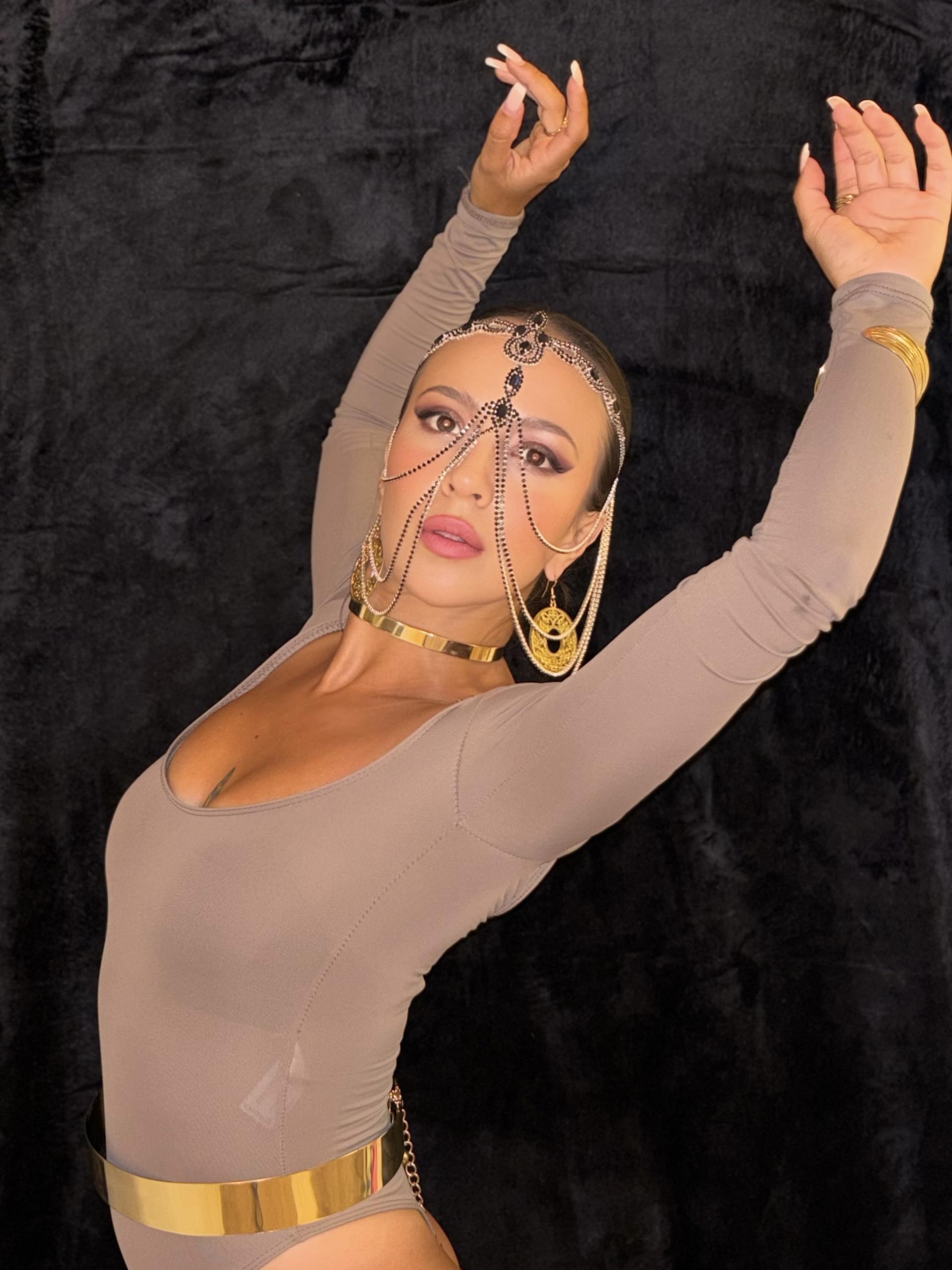 Profile photo of Shi