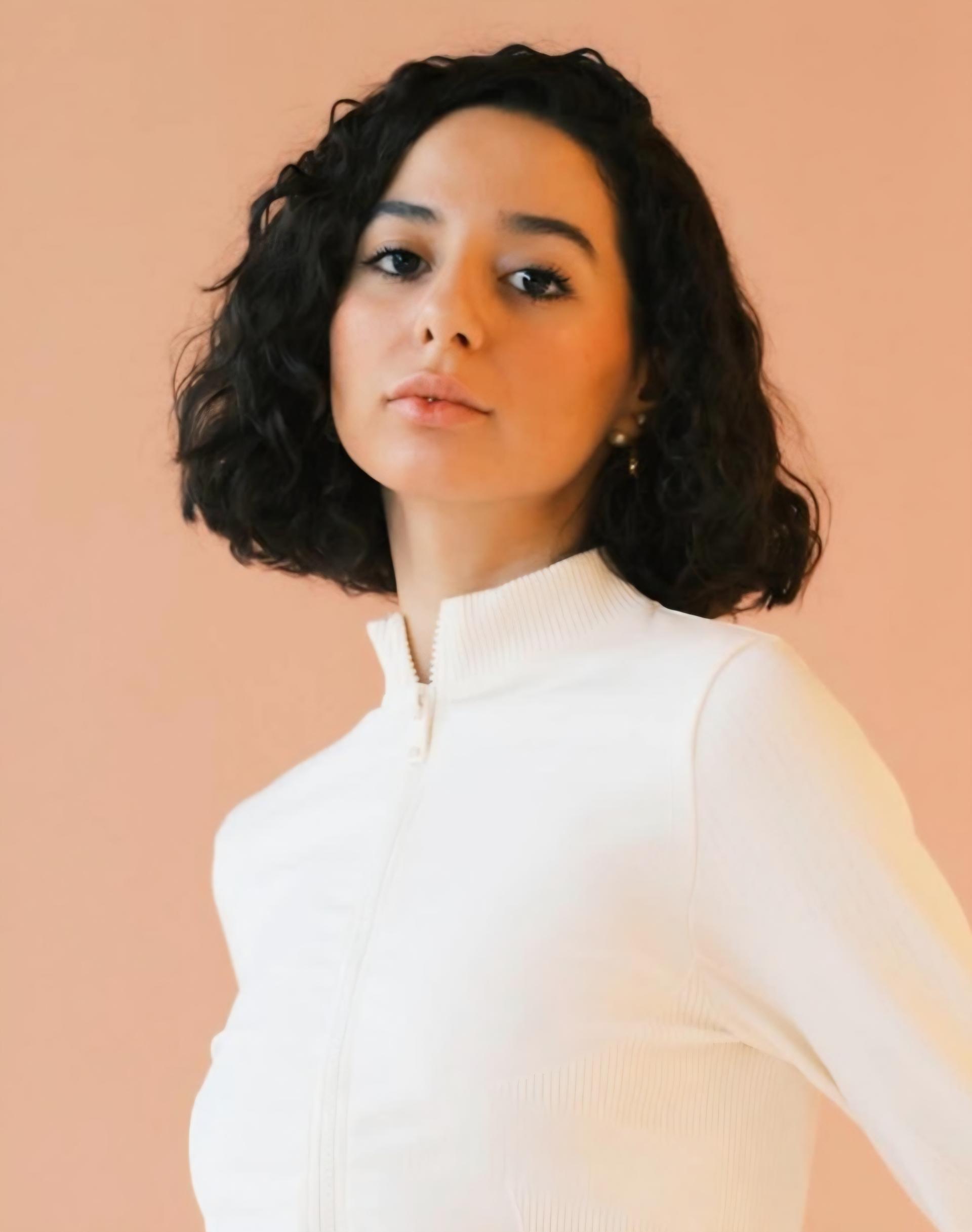 Profile photo of Din